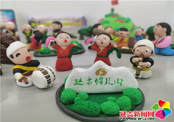 组图青少年陶艺作品展延吉文明风采